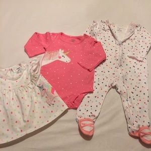 Children’s Place Carters For Girl Size 6-12 months